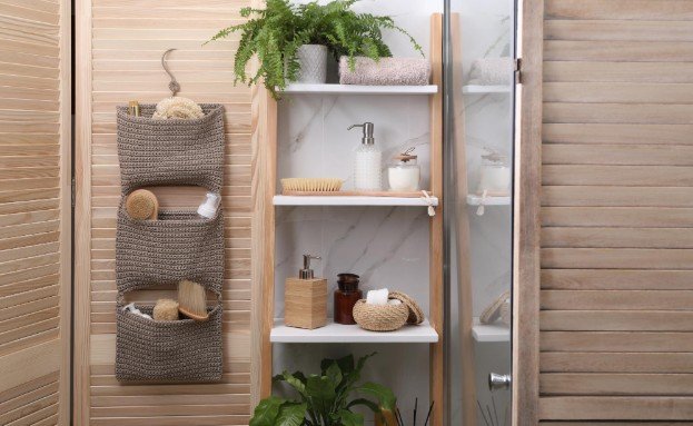 DIY Home Organization Hacks for Bathrooms and Small Spaces