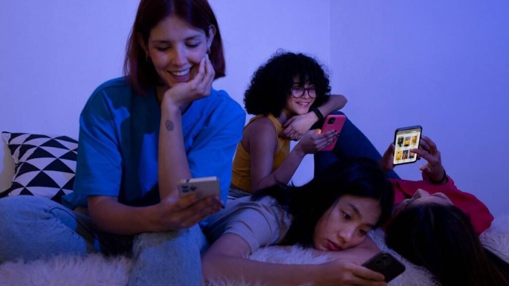 Screen Time Reduction Habits That Work Daily