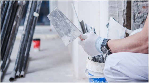 Can painting an exposed ceiling really transform a basement?